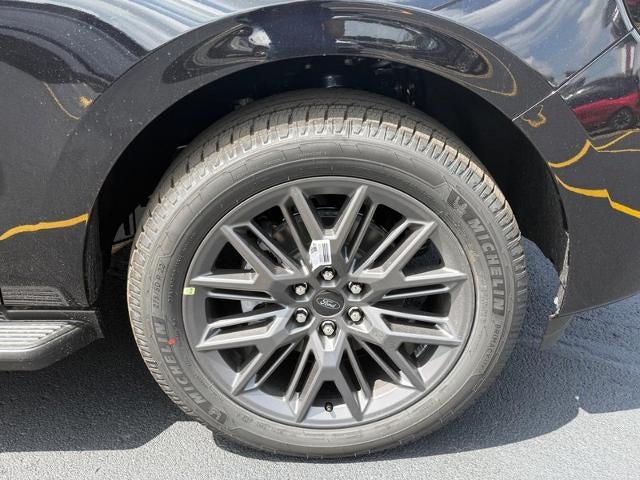 2026 Ford Expedition MAX Platinum®