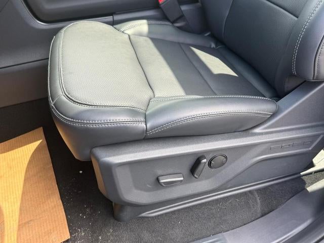 2026 Ford Expedition MAX Platinum®