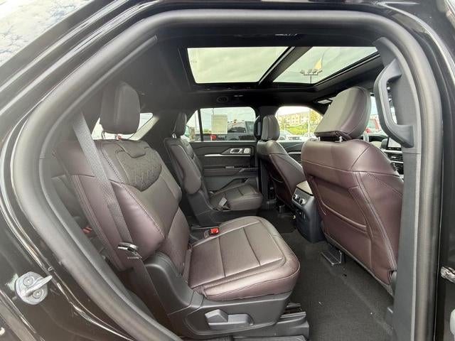 2027 Ford Explorer Platinum™