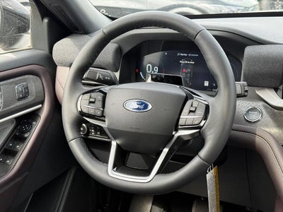 2027 Ford Explorer Platinum™