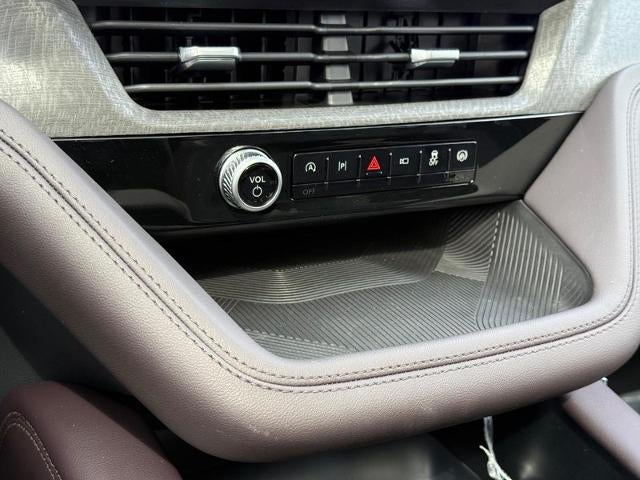 2027 Ford Explorer Platinum™