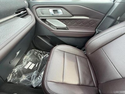 2027 Ford Explorer Platinum™