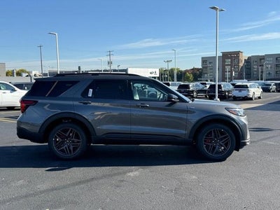 2027 Ford Explorer ST-Line