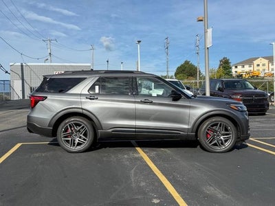 2027 Ford Explorer ST