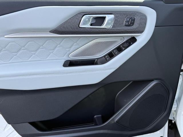 2027 Ford Explorer Platinum™