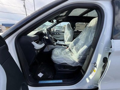 2027 Ford Explorer Platinum™