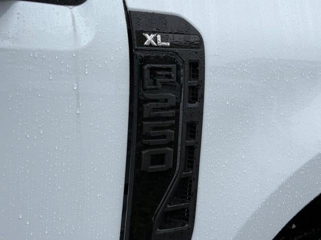2027 Ford Super Duty F-250® XL