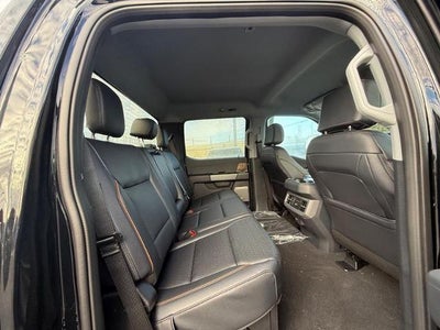 2027 Ford Super Duty F-350® Lariat®