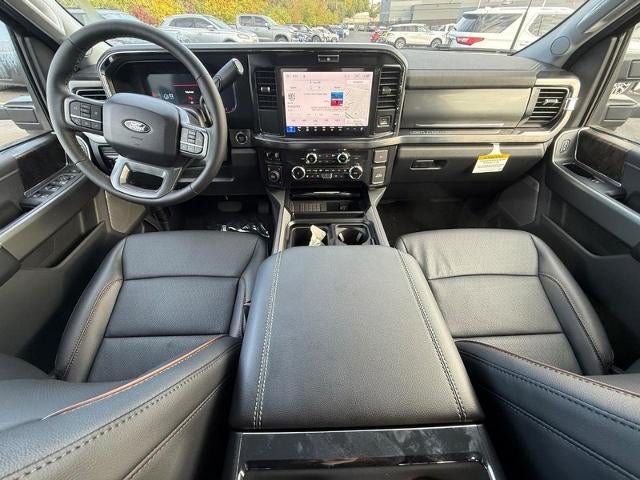 2027 Ford Super Duty F-350® Lariat®