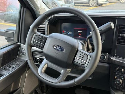 2027 Ford Super Duty F-350® Lariat®