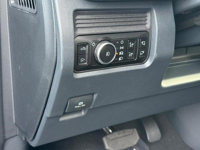 2027 Ford Super Duty F-350® Lariat®